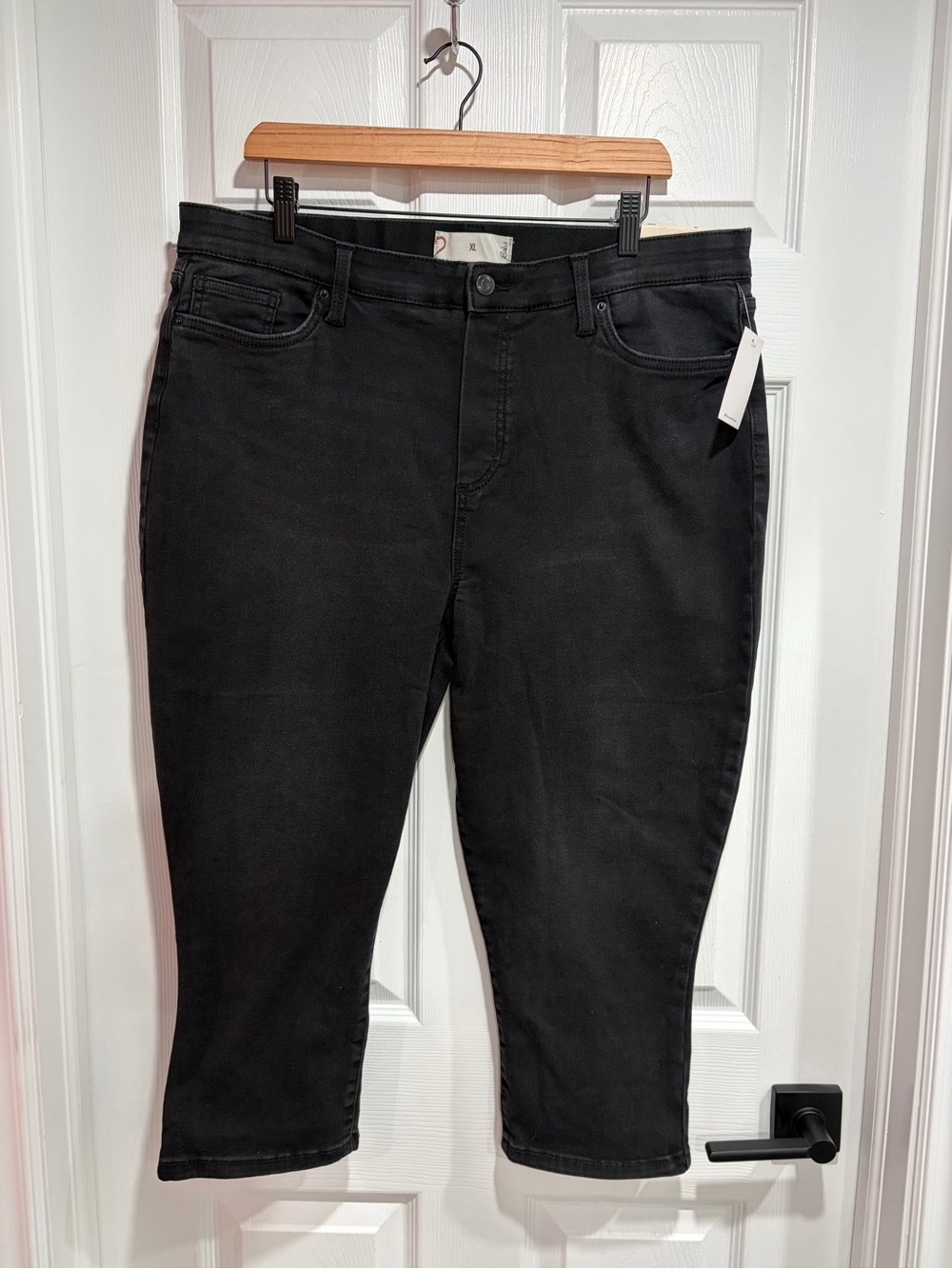 Ricki’s Black Women's Joey High Rise Fitted Cropped Length Jegging